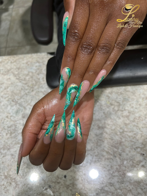 Luxury Nail Bar Lash & Head Spa